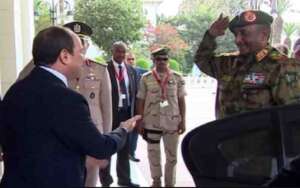 الدور المصري في انقلاب السودان.. مداه وأبعاده وتوابعه