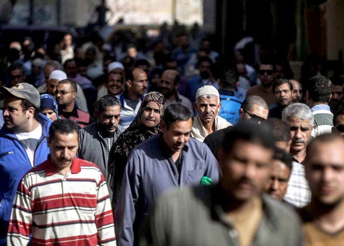 العلاقة بين الدولة والمجتمع في مصر في ظل الأزمة الاقتصادية