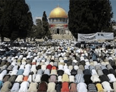 المسجد الأقصي وانتفاضة تلوح في الافق: فهل تنجح النظم في اجهاضها
