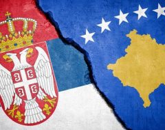 التوترات الأمنية بين كوسوفو وصربيا وأبعاد الدور الروسي لتفجير البلقان تحت أقدام “أوروبا”