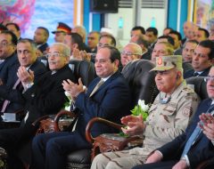 A handout picture released by the Egyptian Presidency on January 31, 2018 shows Egyptian President Abdel Fattah al-Sisi (C) attending an official ceremony for the inauguruation of the offshore Zohr gas field in the northern Suez canal city of Port Said, accompanied by Housing Minister Mustafa Madbouli (L), Central Bank governor Tarek Amer (2nd-L), Prime Minister Sherif Ismail (3rd-L), Egyptian Army Chief of Staff Sedky Sobhy (2nd-R), and Petroleum Minister Tarek al-Molla (R).
At the ceremony attended by Sisi, Molla said the country expected to save $2.8 billion annually by ceasing to import liquified natural gas following production from the field discovered in 2015 by Italian energy giant Eni, with an initial 350 million cubic feet (10 million cubic metres) a day. / AFP PHOTO / EGYPTIAN PRESIDENCY / Handout / === RESTRICTED TO EDITORIAL USE - MANDATORY CREDIT "AFP PHOTO / HO / EGYPTIAN PRESIDENCY' - NO MARKETING NO ADVERTISING CAMPAIGNS - DISTRIBUTED AS A SERVICE TO CLIENTS ==